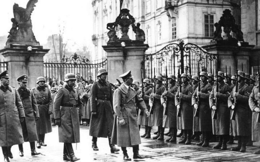 hitler 1024x640 1